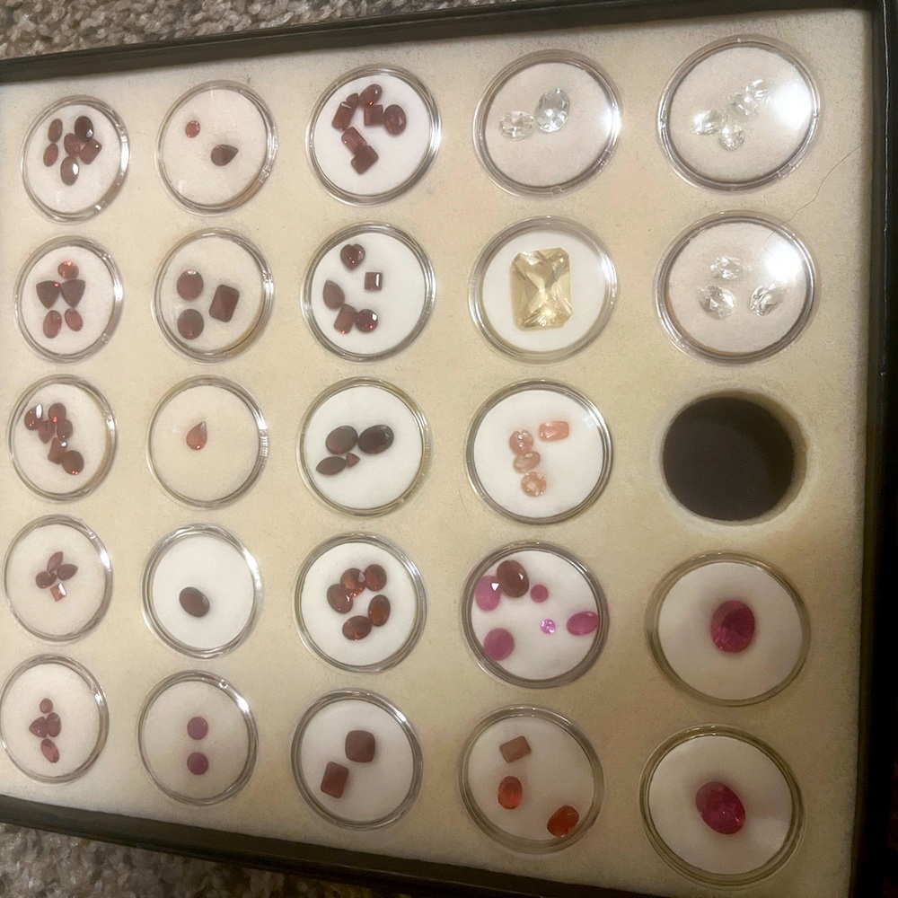 Gemstones - Picture 7 of 7